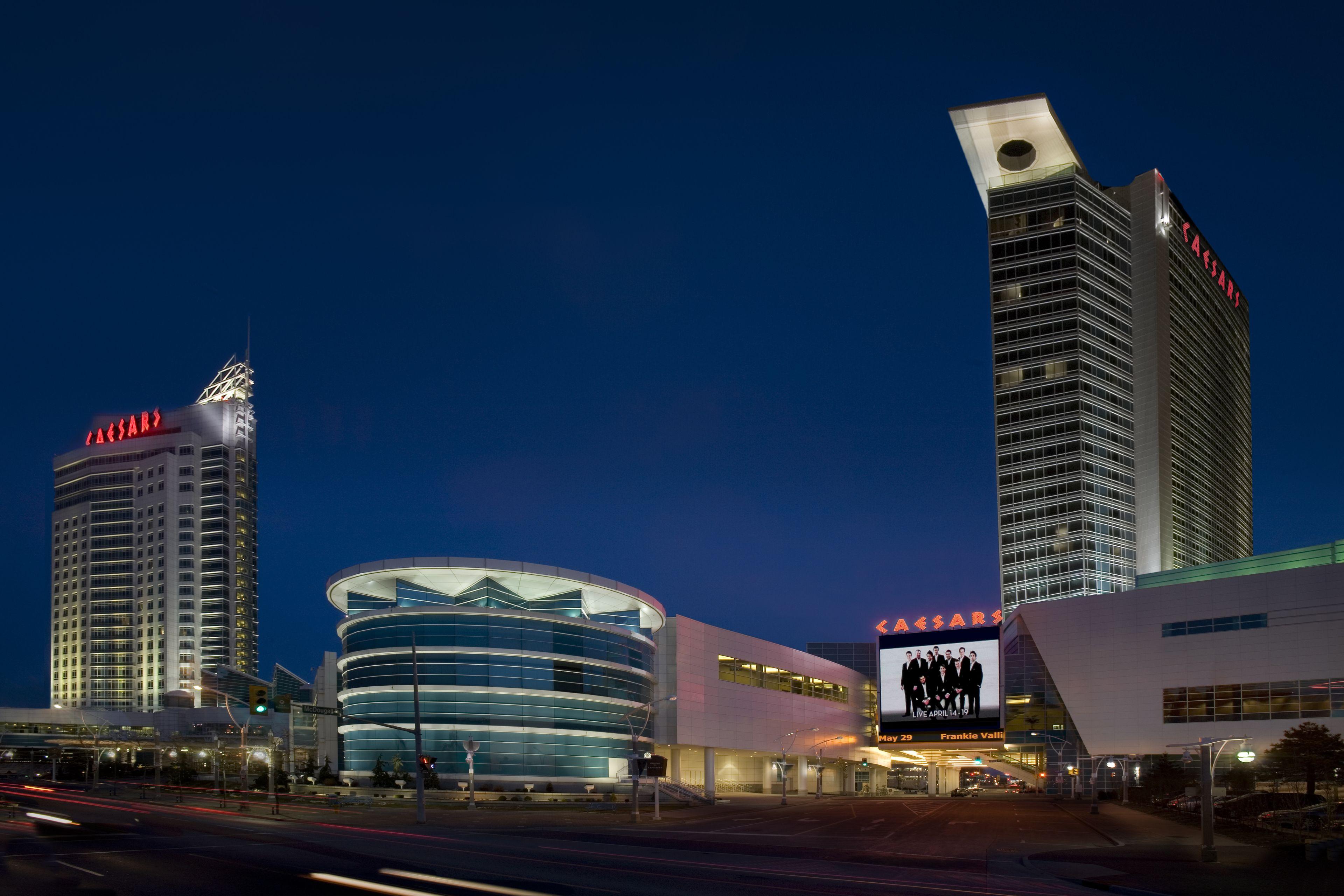 凯撒温莎酒店和赌场, ON